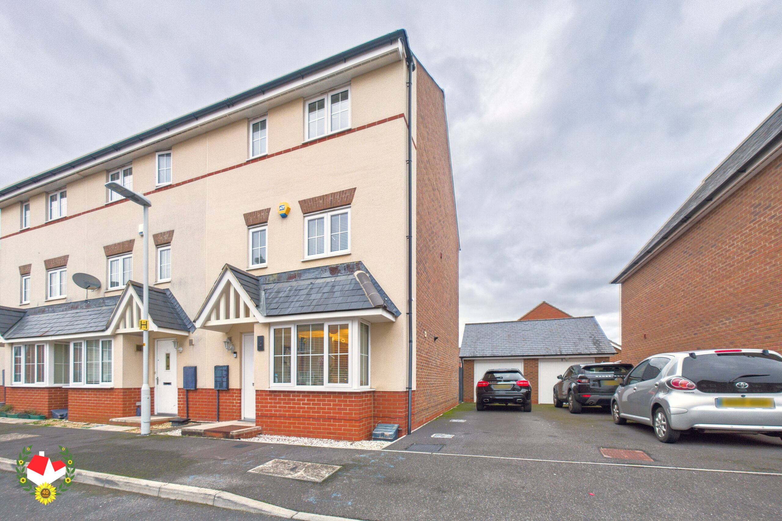 CAM01172G0-PR0756-STILL023-scaled